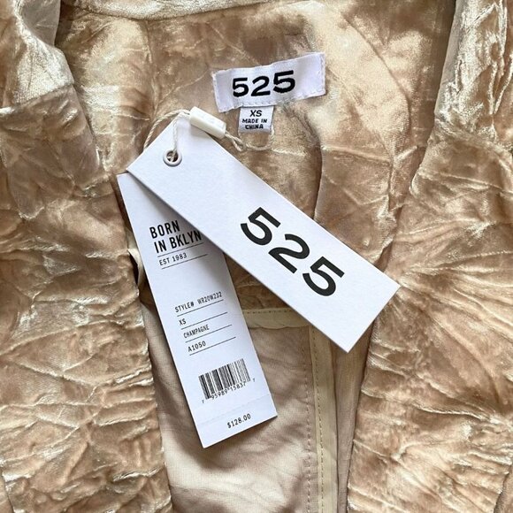 NWT 525 AMERICA CREAM CHAMPAGNE CRUSHED VELVET BLAZER - XS - Picture 7 of 11